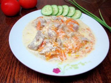 Куриные желудочки в мультиварке тушеные