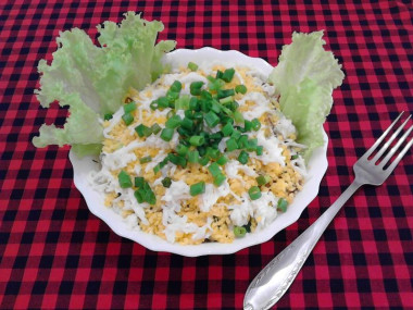 Салат с картошкой фри и индейкой