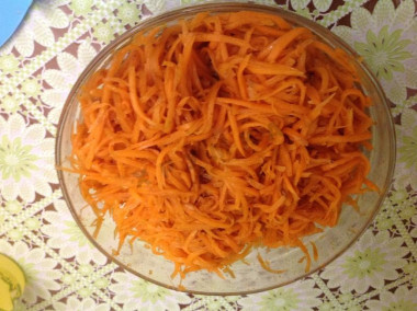 Морковка по-корейски
