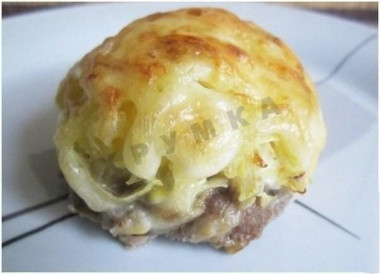 Рецепт - Шарики из фарша под шубой в духовке - Шаг 4 -  Ну, как в него не влюбиться))?