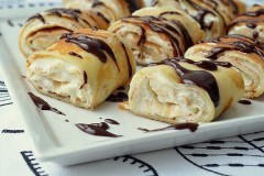 Блинчики с творожным кремом