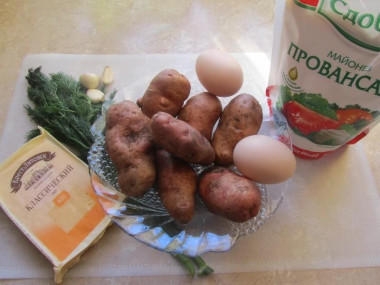 Рецепт - Запеканка из картошки с сыром и чесноком - Шаг 1 - Подбираем продукты для нашего блюда.