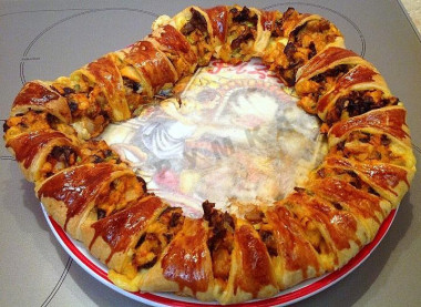 Пирог Солнышко с курицей и грибами