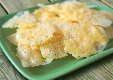 Чипсы с твердым сыром и сливочным маслом