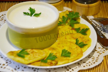 Кабачковые оладушки с чесноком и укропом