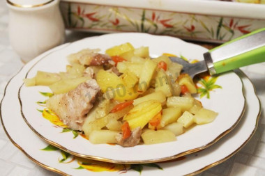 Рецепт - Картошка с салом в духовке - Шаг 9 -  Подавайте запеченный картофель с салом горячим!