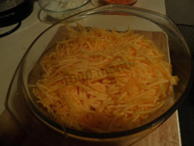 Рецепт - Салат из тыквы с курочкой - Шаг 3 -  Трем тыкву