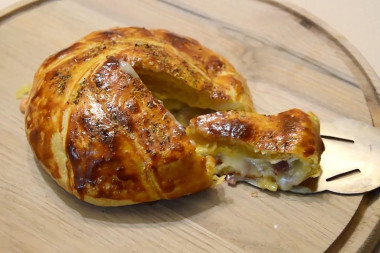 Горячая закуска из сыра камамбер
