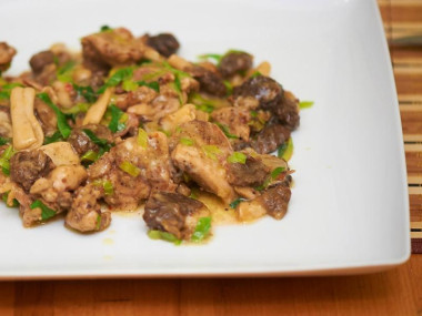 Строчки с курицей и беконом