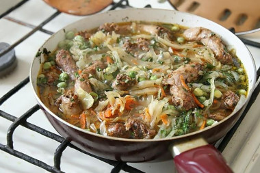 Куриные шеи тушеные