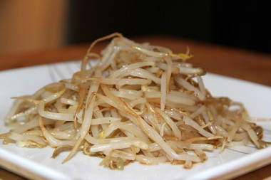 Соя пророщенная по корейски