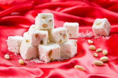 Рахат лукум с арахисом