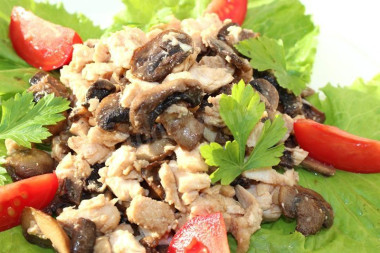Салат курица с грибами