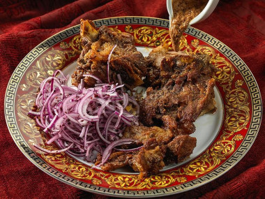 Мясо барсука тушеное