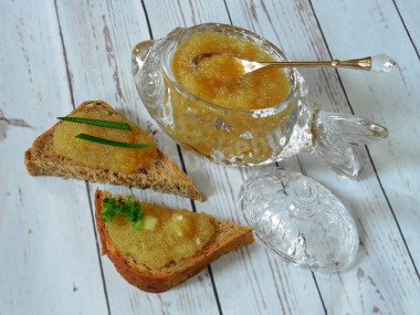 Щучья икра с луком