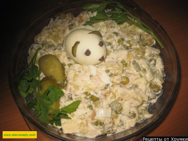 Салат Оливье с грудками солеными огурцами