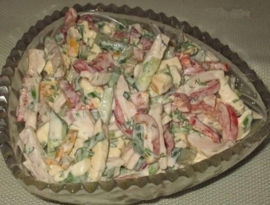 Салат София с копченым сыром