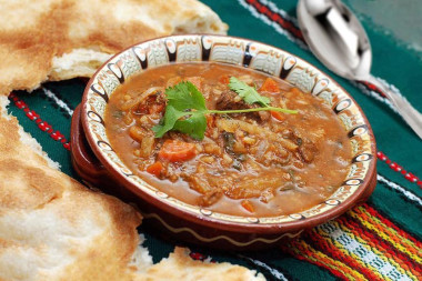 Харчо классический с рисом из говядины
