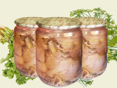 Тушенка из курицы с черносливом