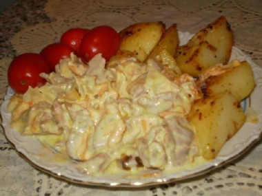 Куриные желудки в домашнем чесночном соусе