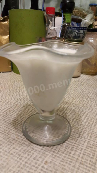Десерт молочный с кокосовой стружкой