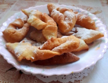 Мягкий хворост на кукурузной муке и кефире