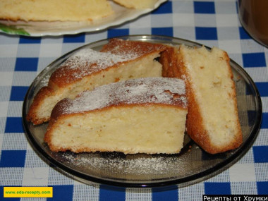 Сметанный кекс на маргарине и сметане