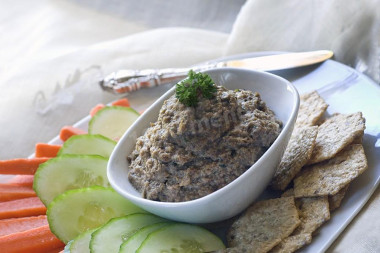 Грибная икра из соленых горькушек намазка