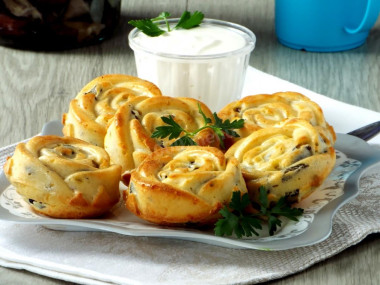 Маффины с солеными горькушками
