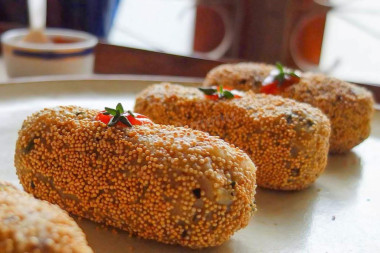 Картофельные крокеты с щирицей