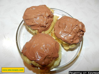 Заварное пирожное со сгущёнкой