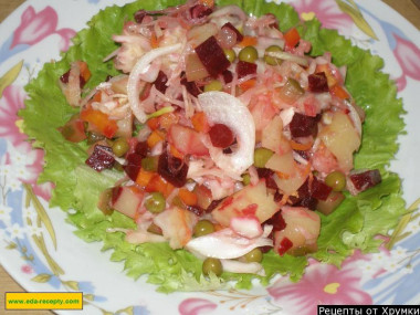 Салат из вареных овощей и фасоли