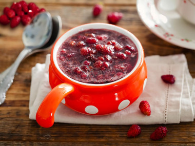 Варенье из садовой земляники