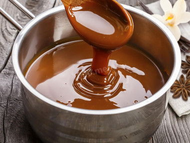 Карамельная глазурь для торта