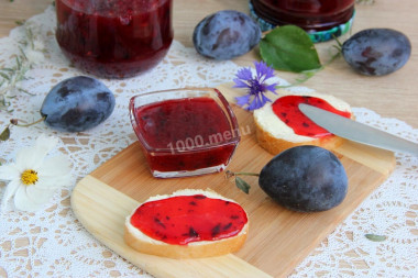 Сливовый конфитюр на Квиттине