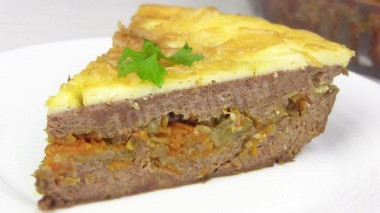 Ленивый печёночный пирог с овощами и сметанной заливкой