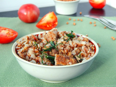 Каша гречневая с мясом