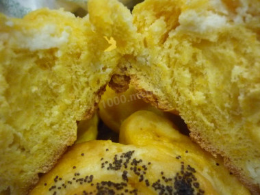Тыквенные булочки с творожной начинкой