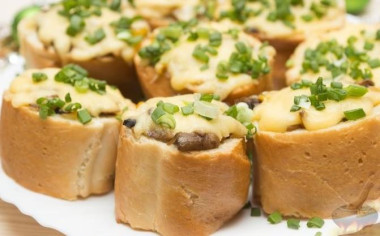 Праздничная закуска Грибные пеньки