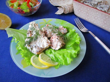 Лосось в сливках в духовке