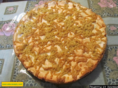 Простой и вкусный торт с айвовым вареньем