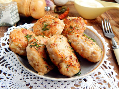 Куриные котлеты с капустой