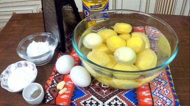 Рецепт - Драники картофельные с луком классика - Шаг 1 - Подготовить все ингредиенты.