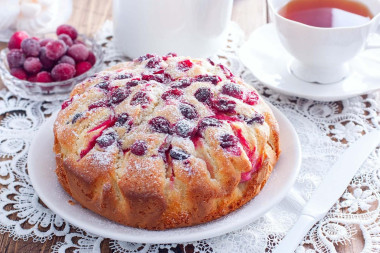 Пирог с замороженной клюквой