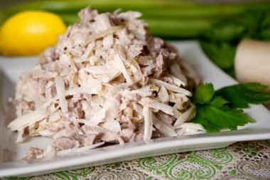 Ташкентский салат с редисом и говядиной