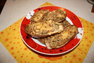 Баклажаны с рисовым фаршем по-кубански