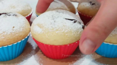 Вкусные кексы из простых ингредиентов