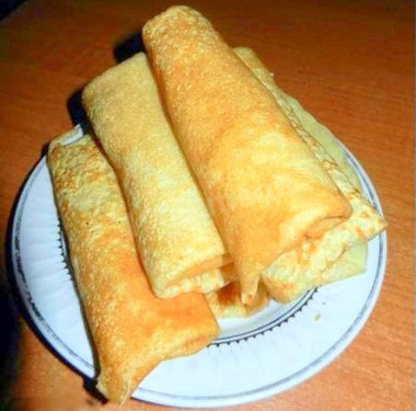 Блинчики на молоке со свиной печенкой и капустой