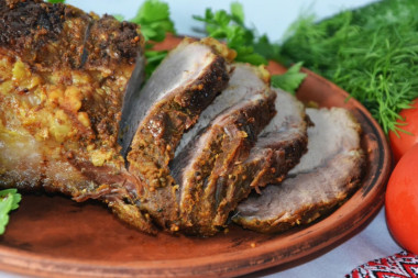 Запечь мясо в мультиварке