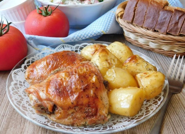 Курица с гарниром